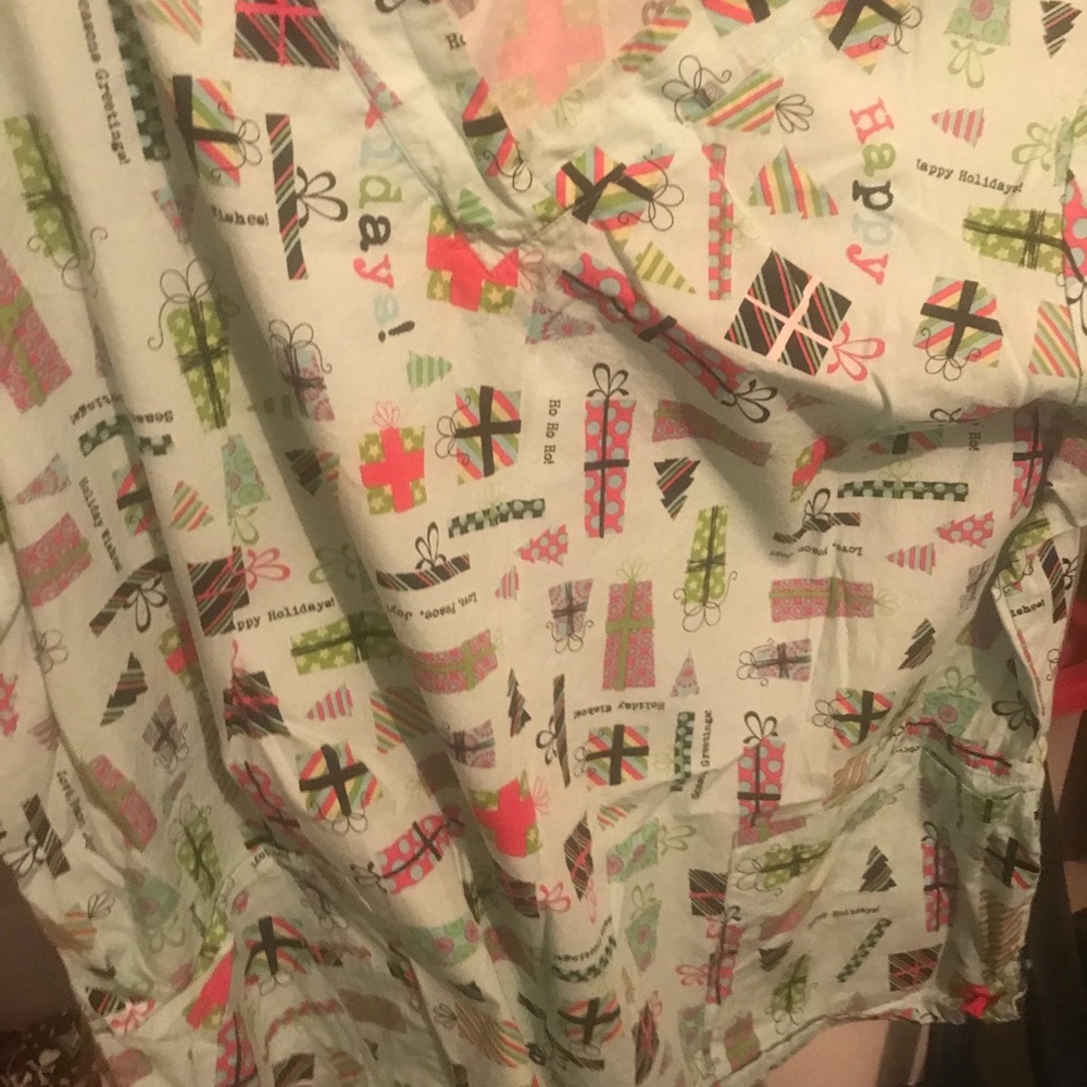 Scrub top Christmas